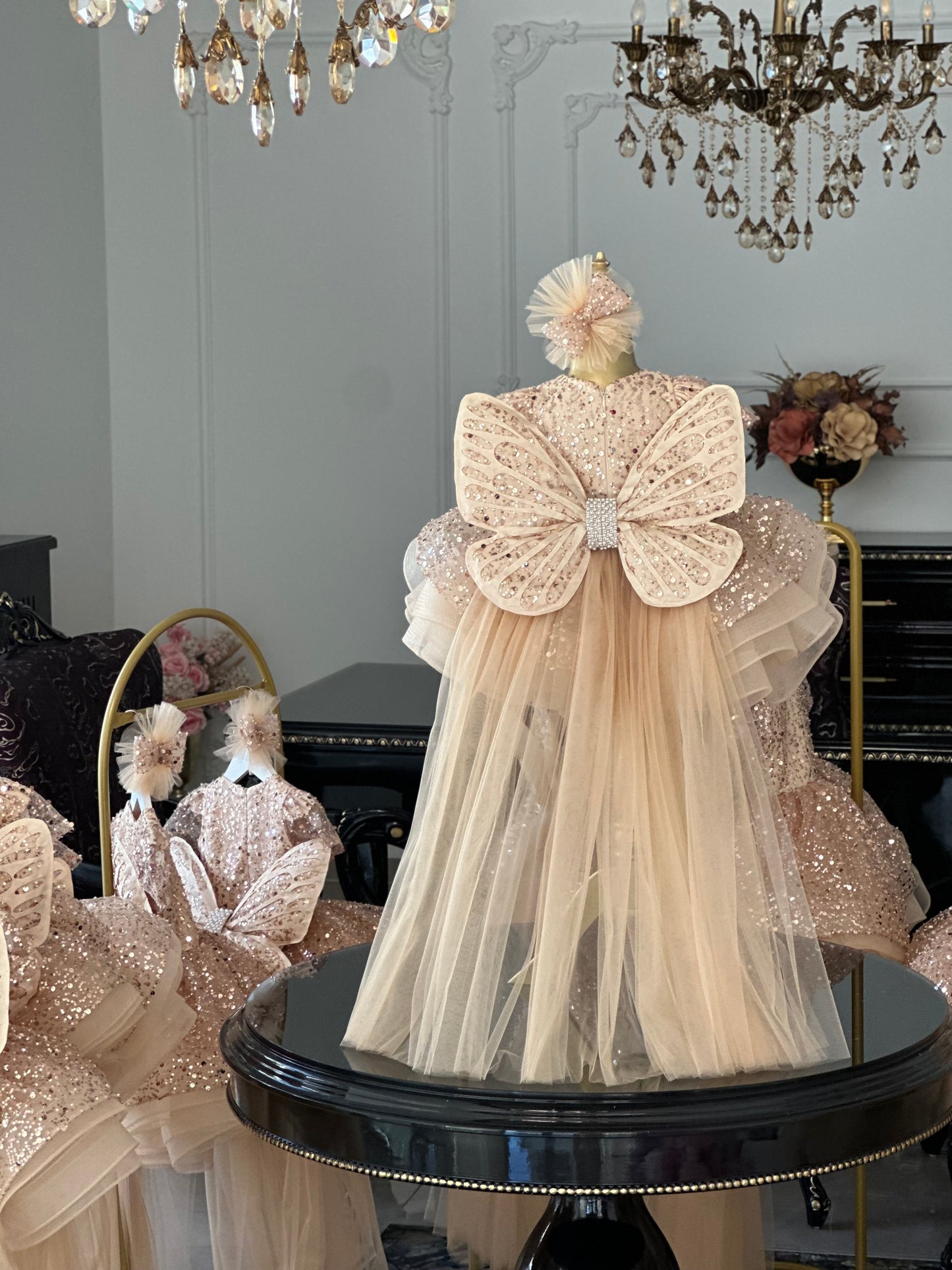 Shiny Gold Kelebek Elbise