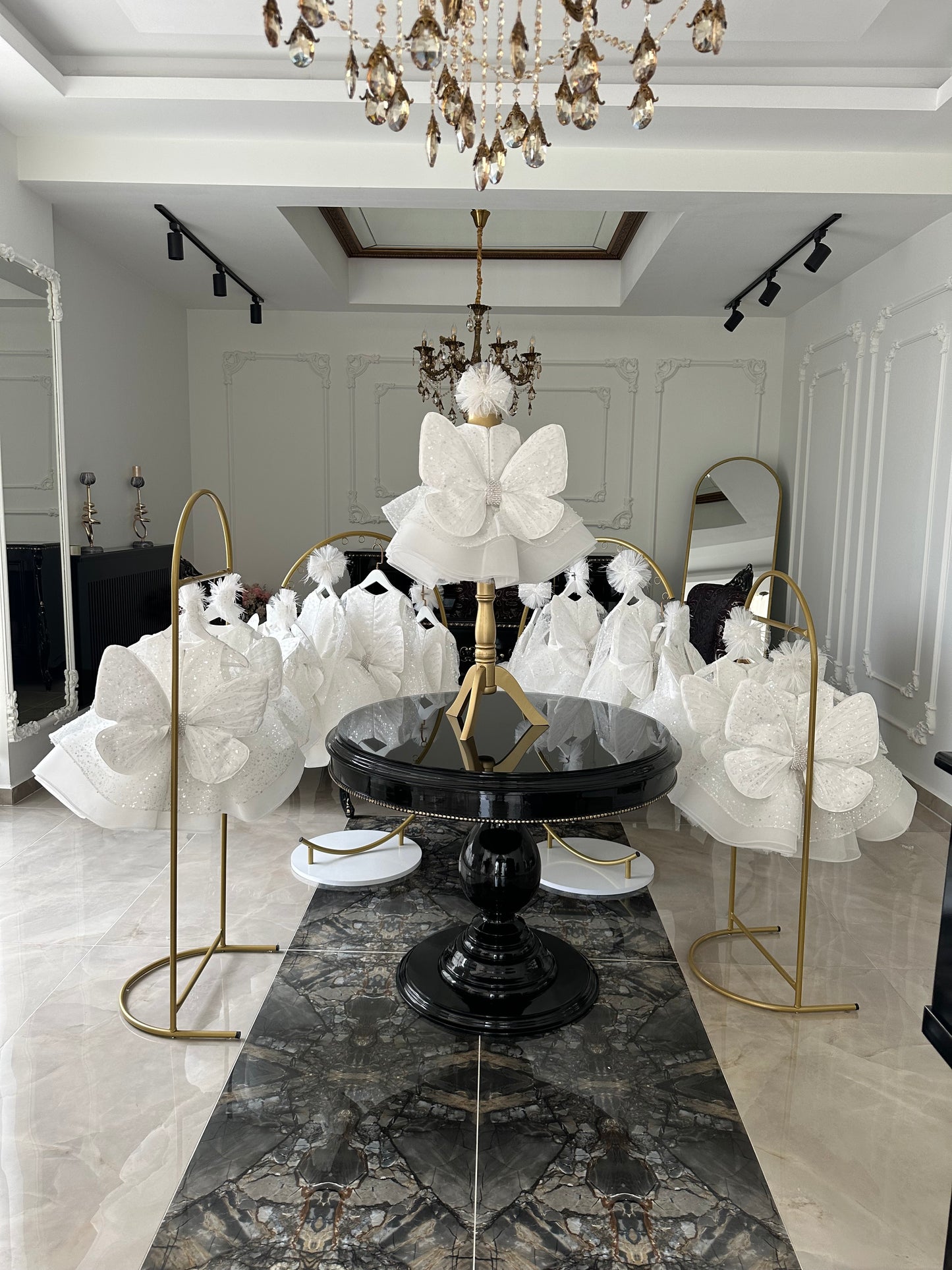 Shiny Beyaz Kelebek Elbise